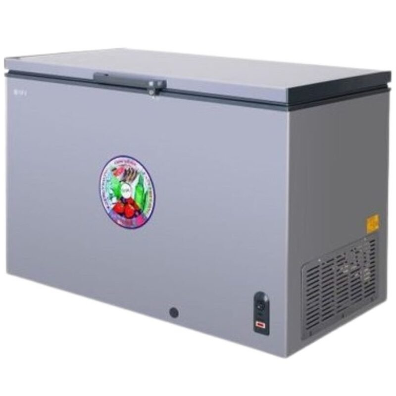SPJ 560 Litre Chest Freezer, available in Uganda